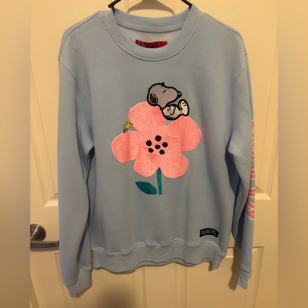 Peanuts Women's Snoopy Blue and Pink Flower Sweater